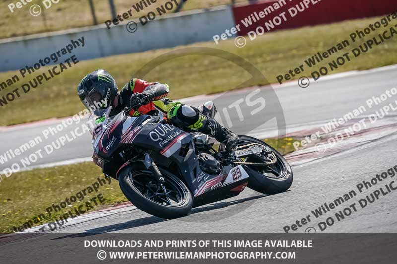 donington no limits trackday;donington park photographs;donington trackday photographs;no limits trackdays;peter wileman photography;trackday digital images;trackday photos